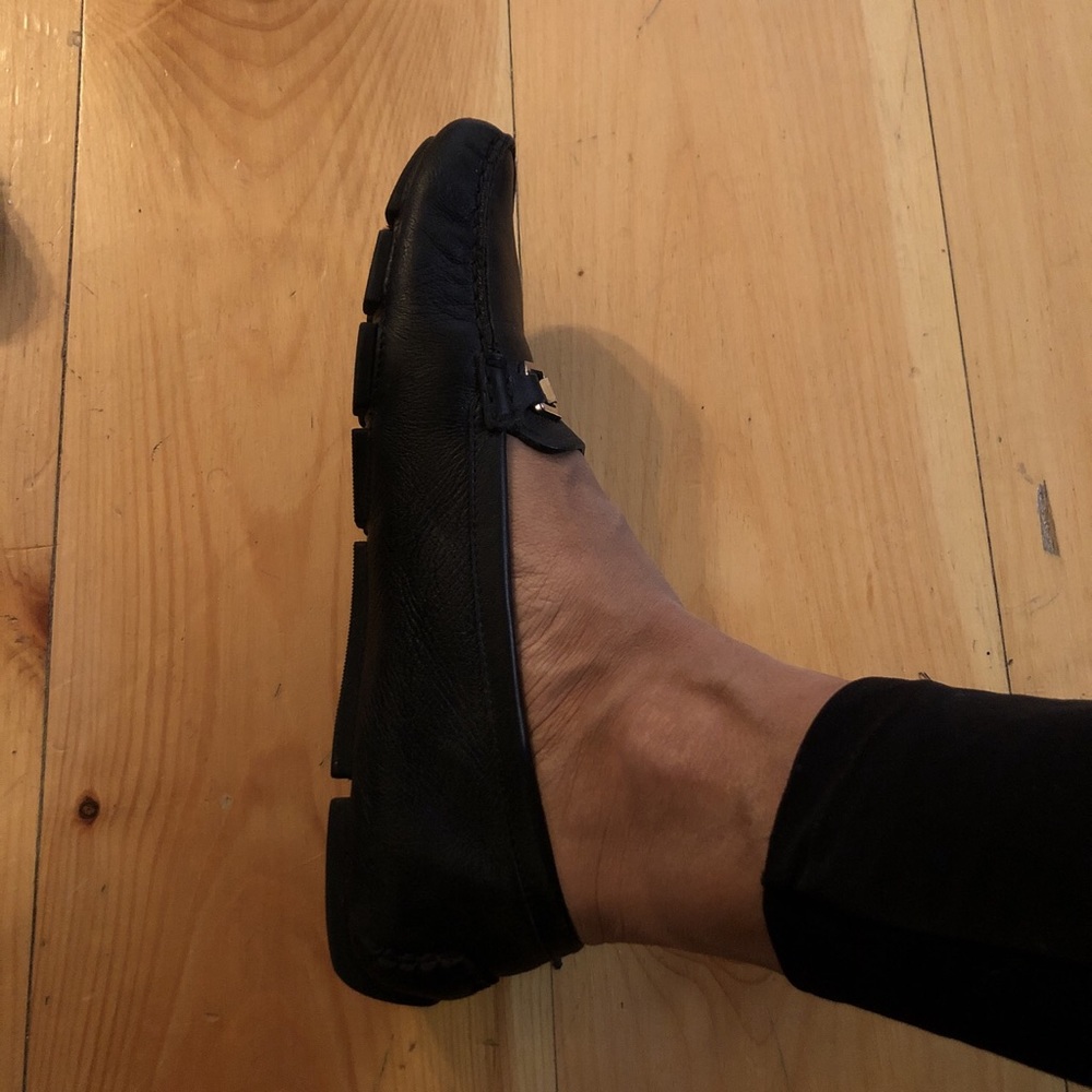 Gucci flats 100% original! Deal!